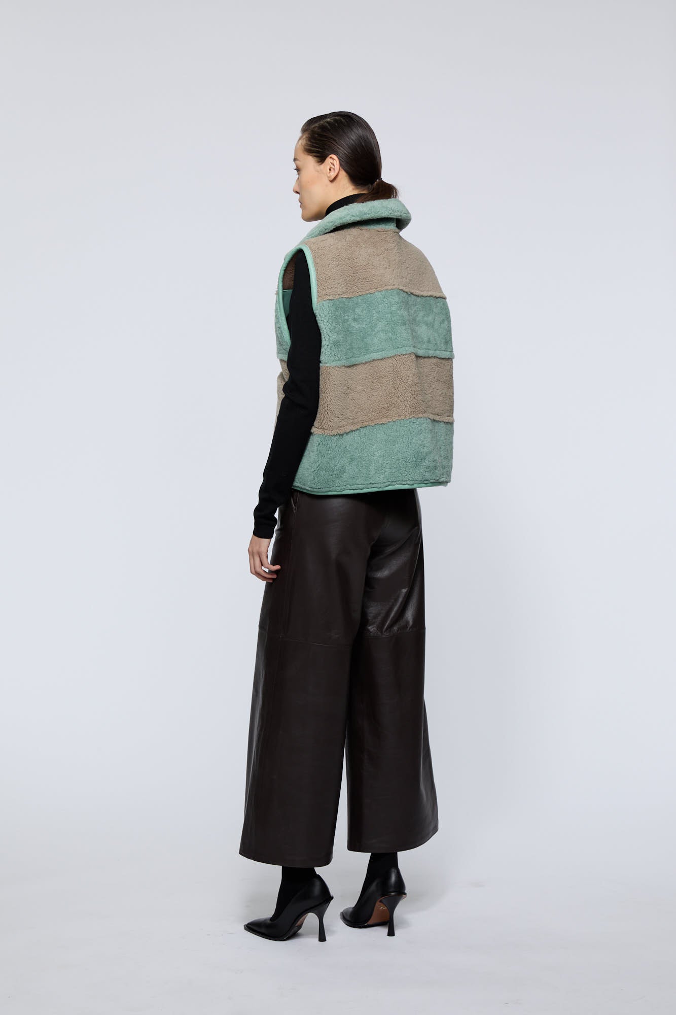 Iris Vest Reversible