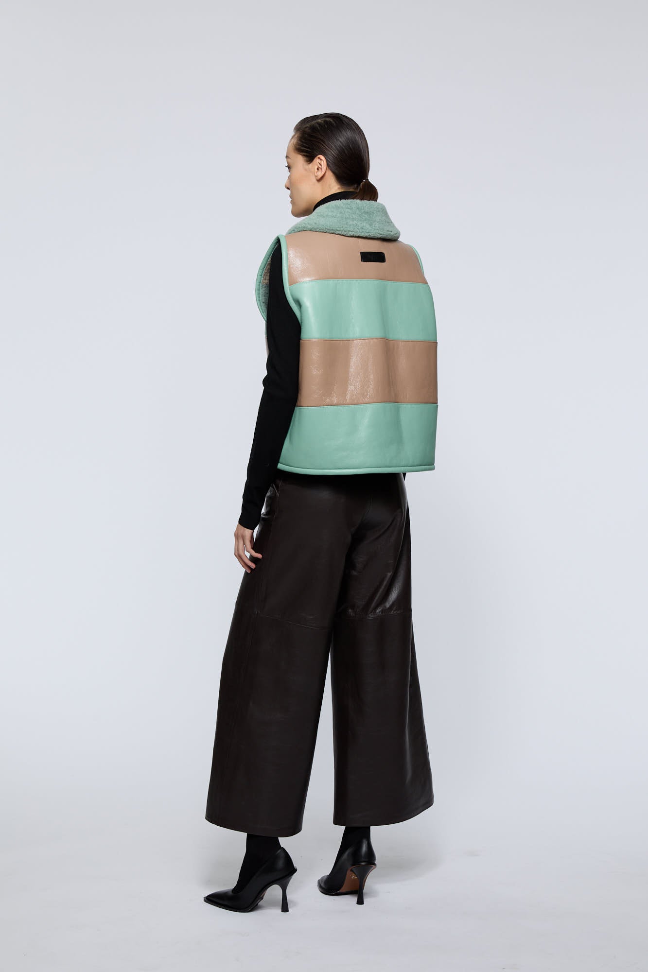 Iris Vest Reversible