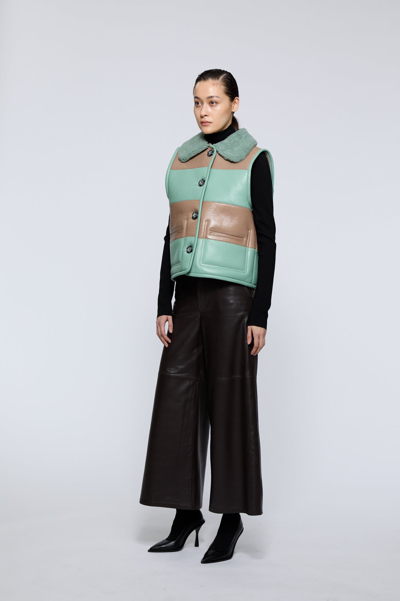 Iris Vest Reversible