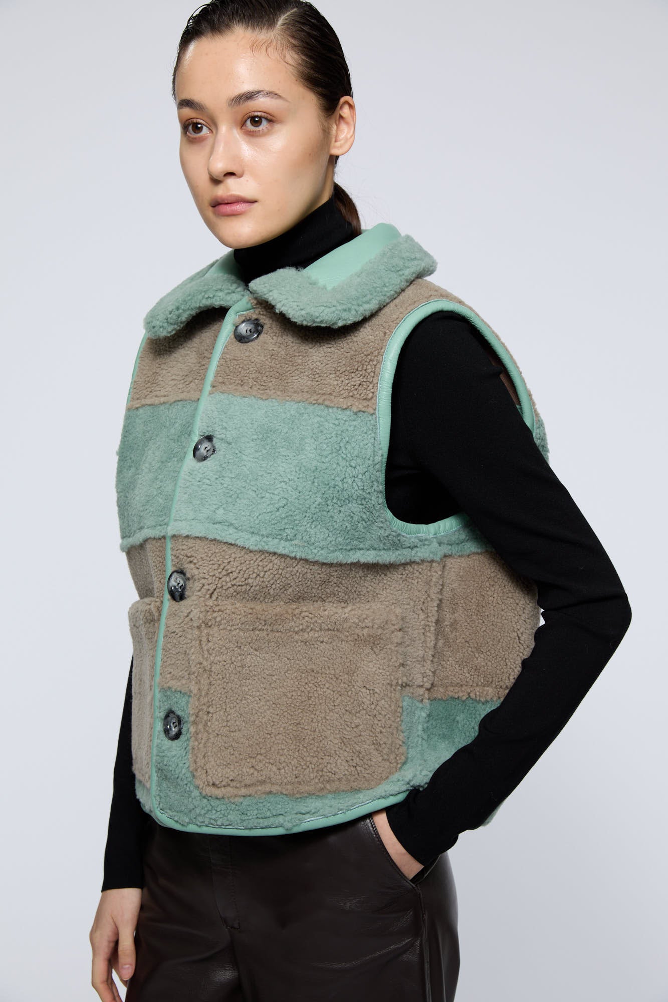 Iris Vest Reversible