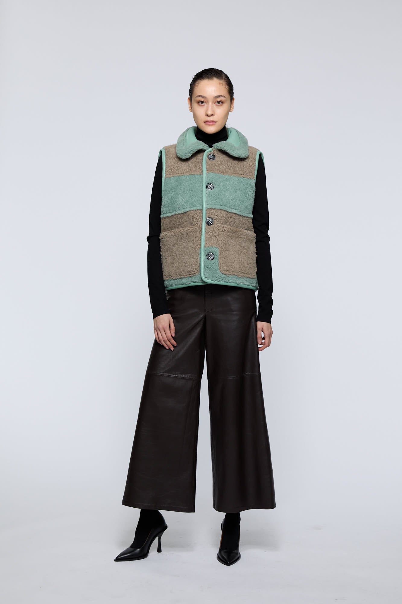 Iris Vest Reversible