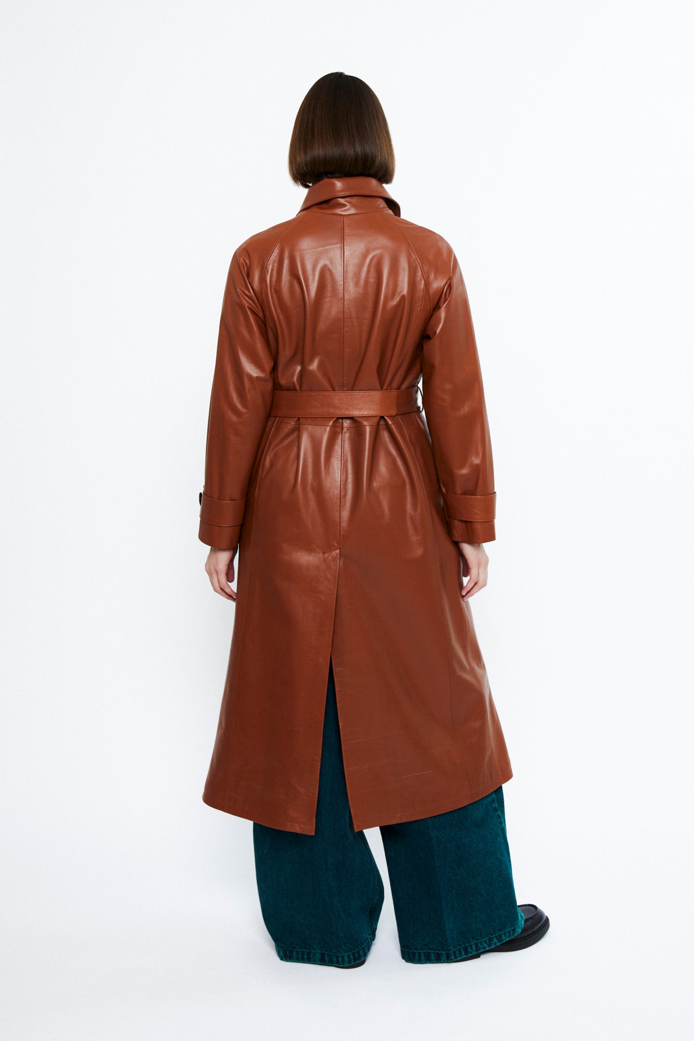 Selen & Marlene — Detachable Collar