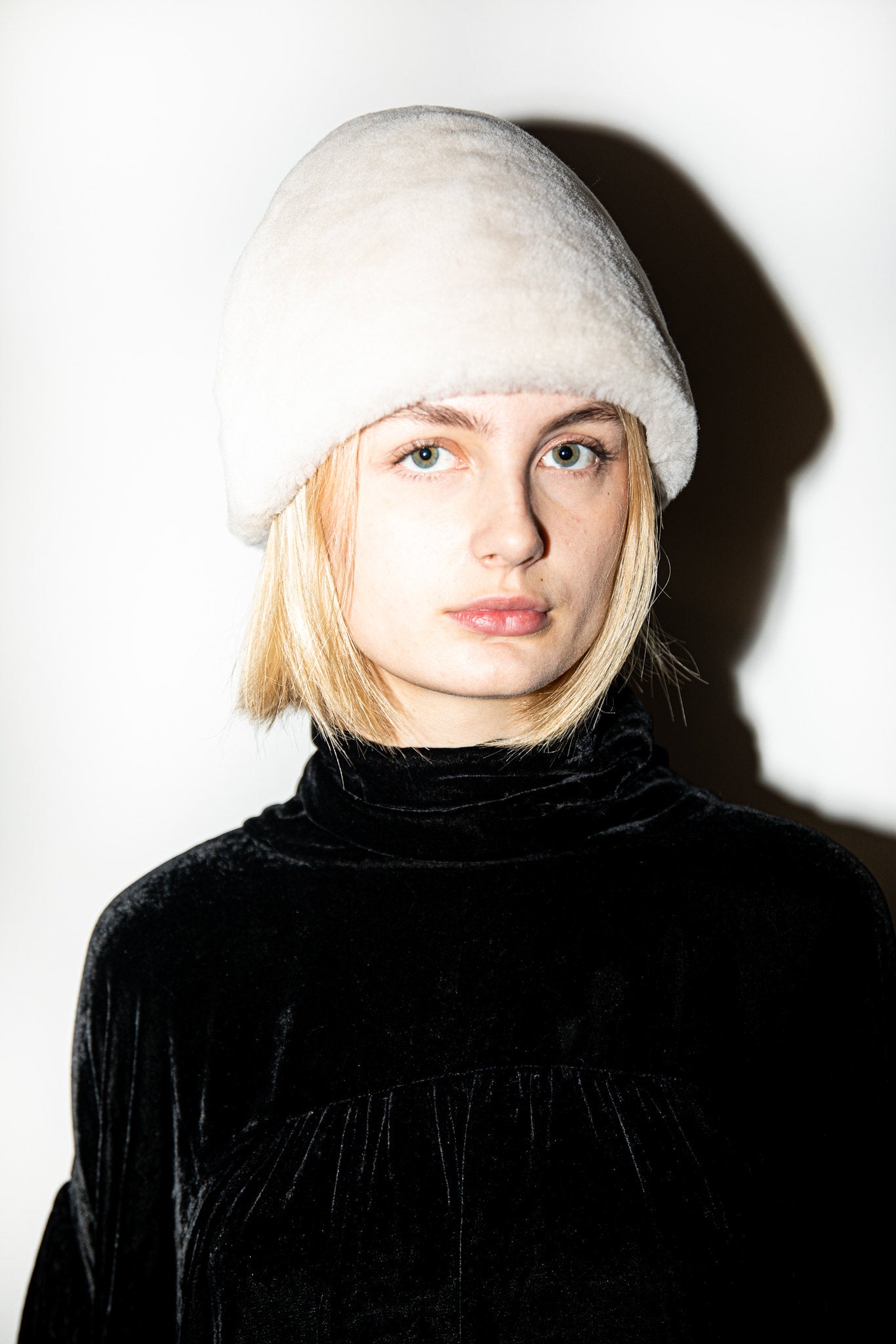 ミーシャ ビーニー アイボリー