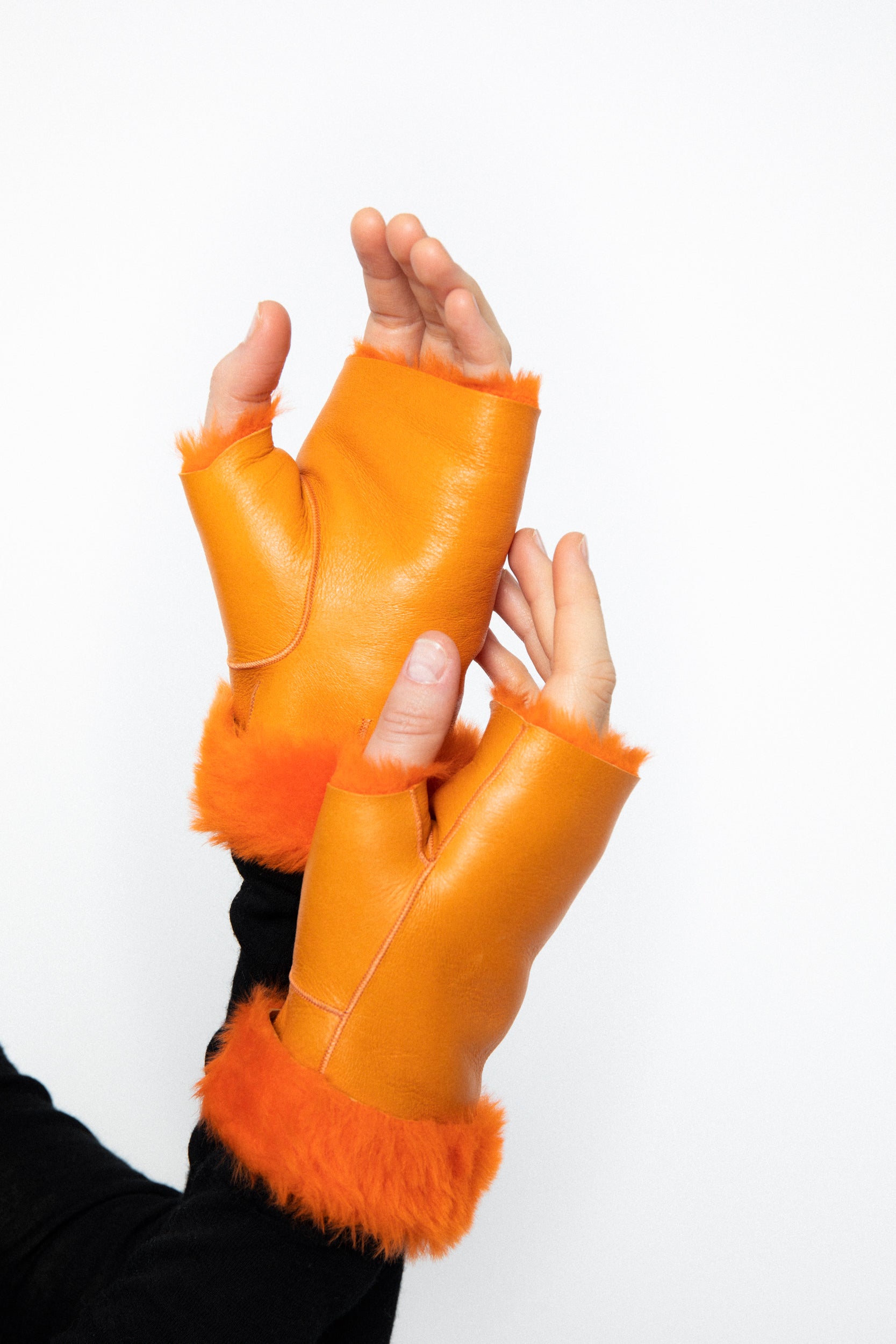 Fingerless deals gloves orange